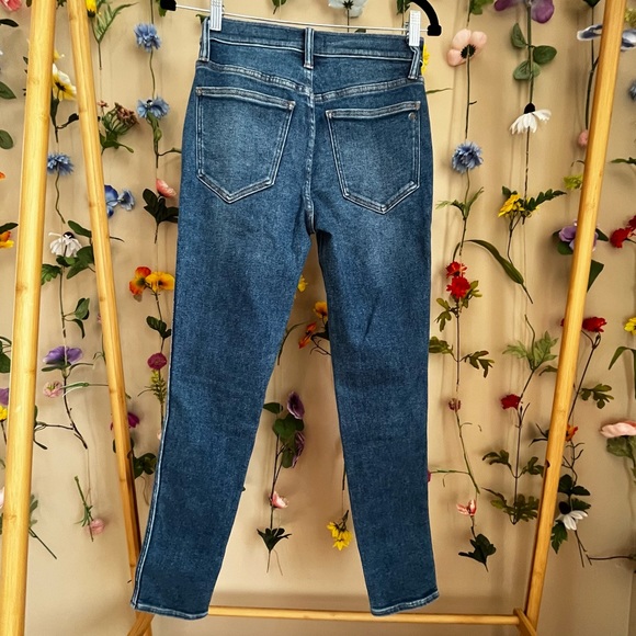 Madewell 10" High-Rise Skinny Jeans, Size 26, Smithley Wash - Picture 4 of 12